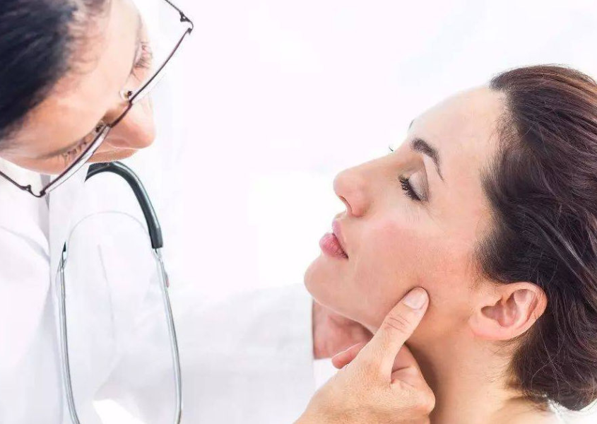 Cẩn trọng với các thành phần khuyến cáo để tránh tình trạng kích ứng da 