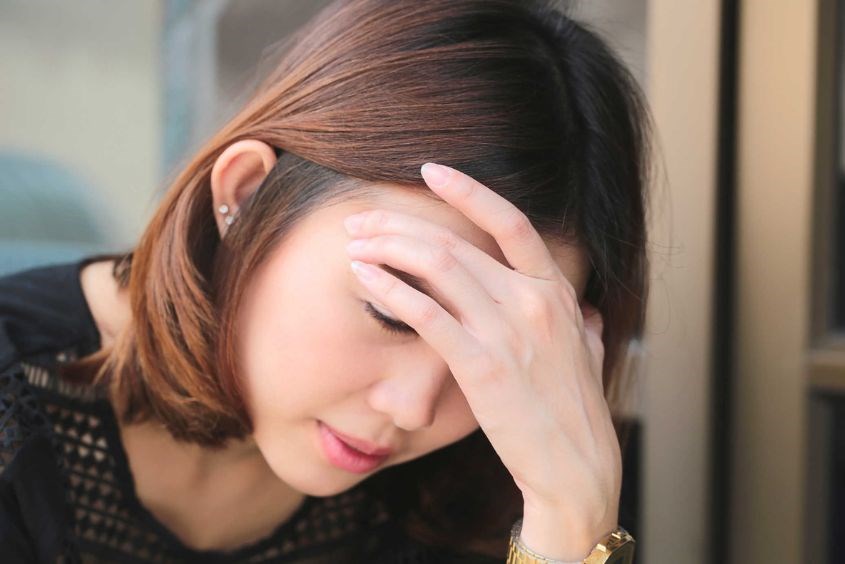 Bị trĩ sau sinh gây mất tập trung, giảm trí nhớ