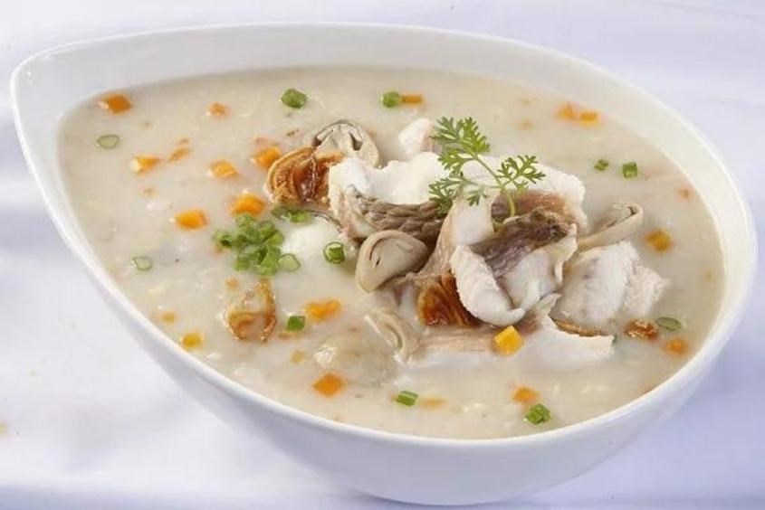 Món ăn cho bé biếng ăn bệnh lý