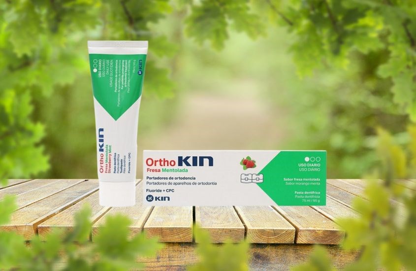 Kem đánh răng Ortho Kin