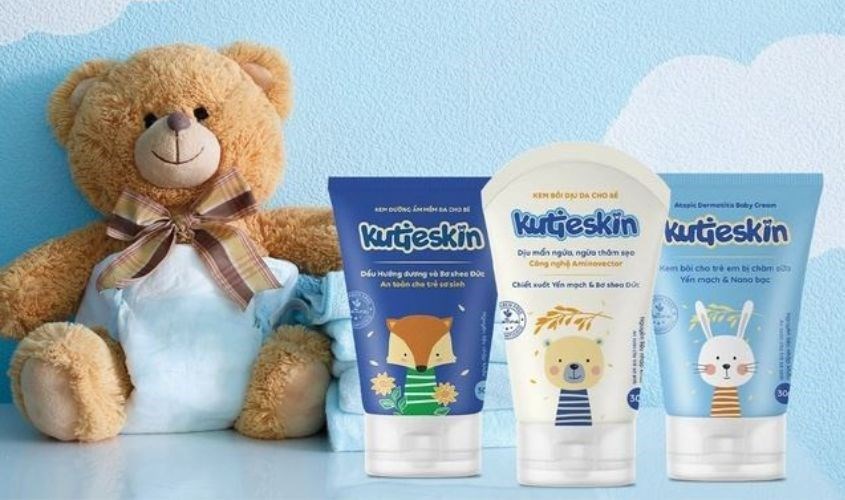 Mẹ nên sử dụng kem Kutieskin hàng ngày cho bé