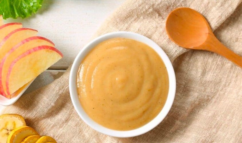 Khuấy bột tan đều và sánh mịn giúp bé ăn ngon miệng