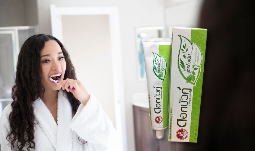 Kem đánh răng Twin Lotus là một sản phẩm có nguồn gốc từ xứ Chùa Vàng - Thái Lan