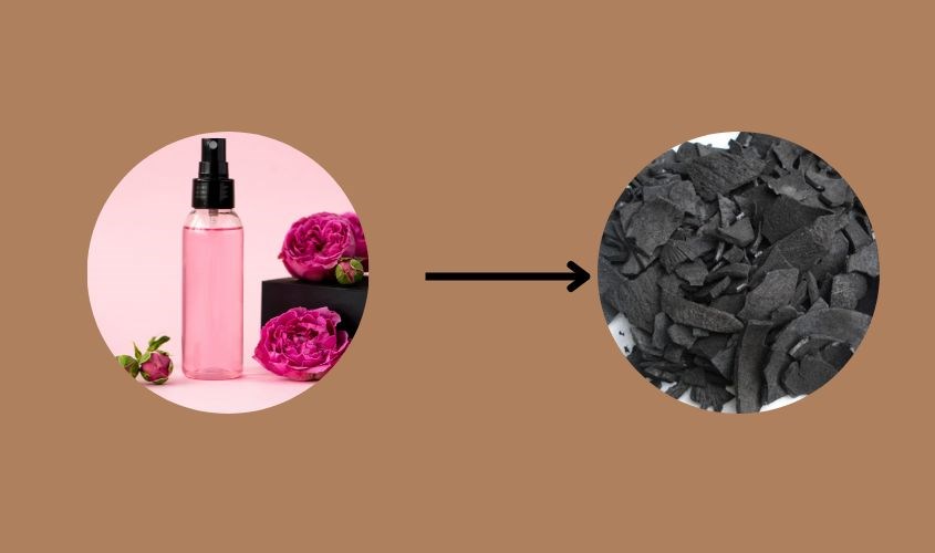 Trộn gáo dừa đã cháy với nước hoa hồng