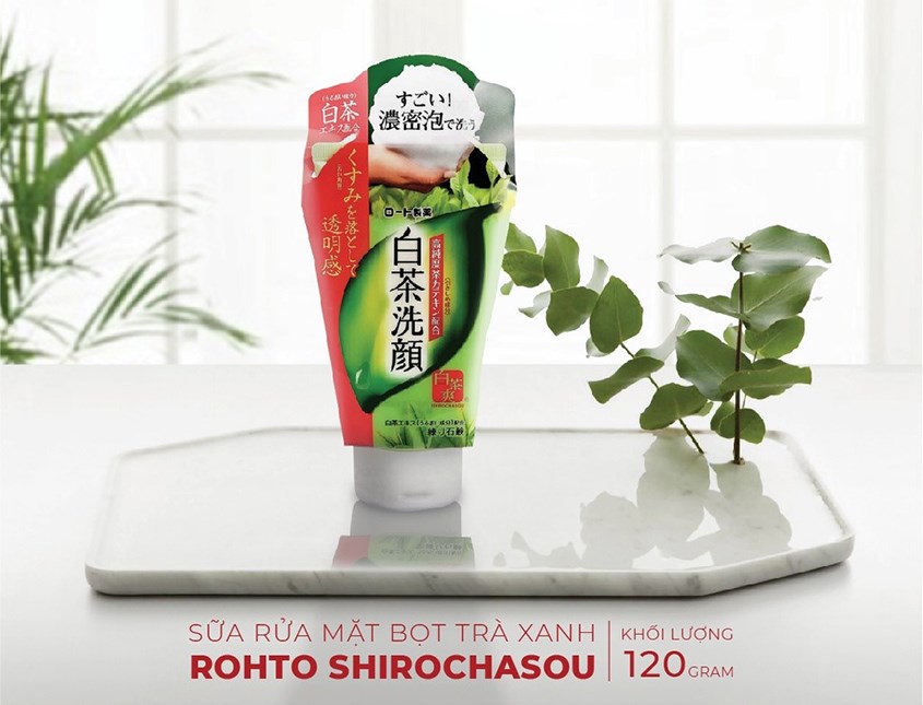 Sữa rửa mặt Rohto Shirochasou Green Tea mang lại cảm giác thư giãn khi dùng