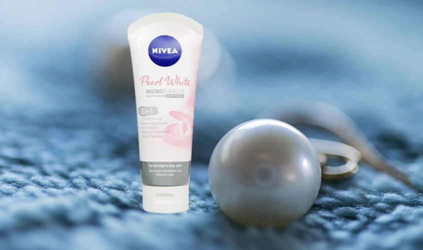 Sữa rửa mặt trắng da Ngọc Trai Nivea Pearl White 100g