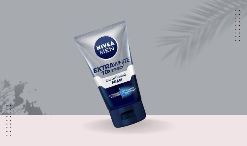 Sữa rửa mặt Nivea Men Extra White