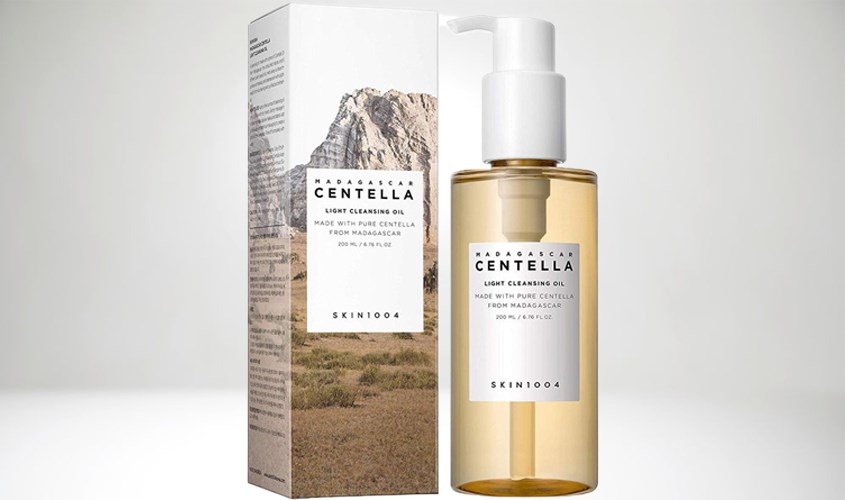 Dầu tẩy trang chiết xuất Rau Má Skin1004 Madagascar Centella Light Cleansing Oil 200 ml Dầu tẩy trang chiết xuất Rau Má Skin1004 Madagascar Centella Light Cleansing Oil 200 ml