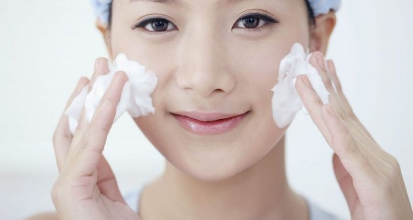 Sản phẩm giúp làm sạch các bụi bẩn trên da