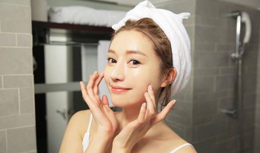 Kem dưỡng trắng da ban đêm Senka cho chị em làn da trắng hồng rực rỡ