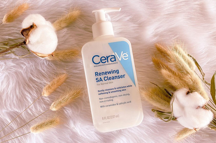 Sữa rửa mặt CeraVe có độ pH lý tưởng giúp da không bị khô sau khi sử dụng