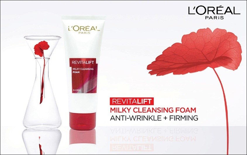 Sữa rửa mặt L’Oreal Revitalift Milk Foam
