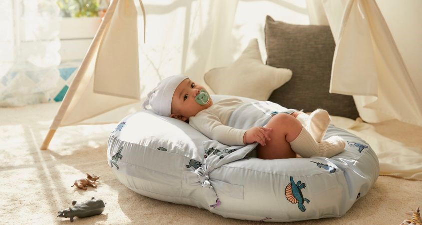 Gối chống trào ngược có thể cho trẻ nằm ngủ nhưng không được lạm dụng