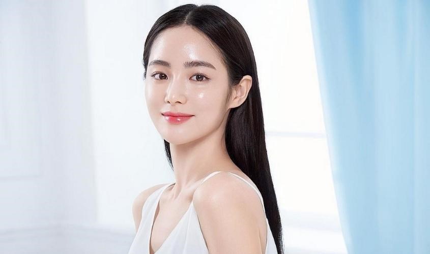 Sữa rửa mặt không bọt giúp da khỏe mạnh, mịn màng