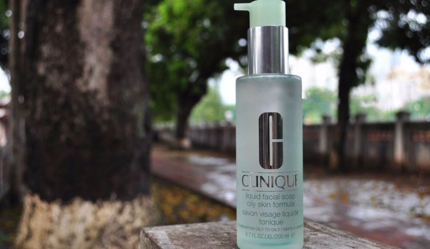 Sữa rửa mặt cao cấp Clinique giúp làn da căng mướt mịn màng