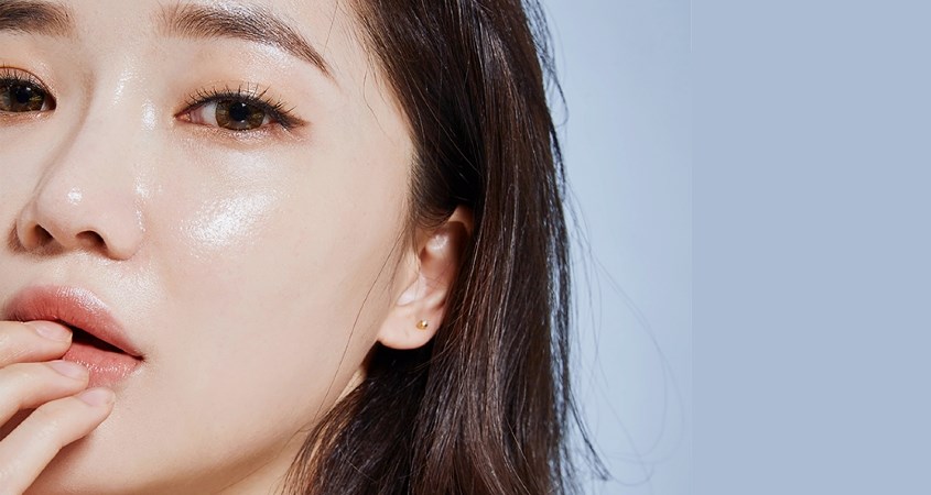 Sữa rửa mặt Simple Moisturising Facial Wash