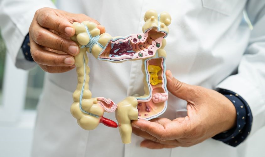 Uống nước trước khi ngủ có lợi cho hệ tiêu hóa