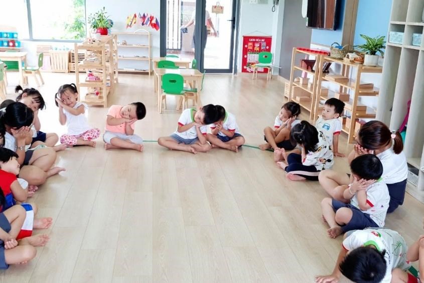 Trò chơi cho bé kể chuyện 