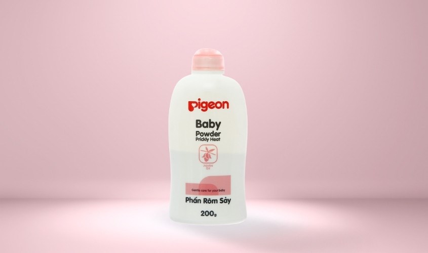 Phấn rôm cho bé Pigeon Prickly Heat 200g