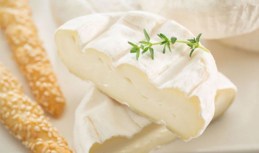 Không nên ăn quá nhiều bơ và phô mai