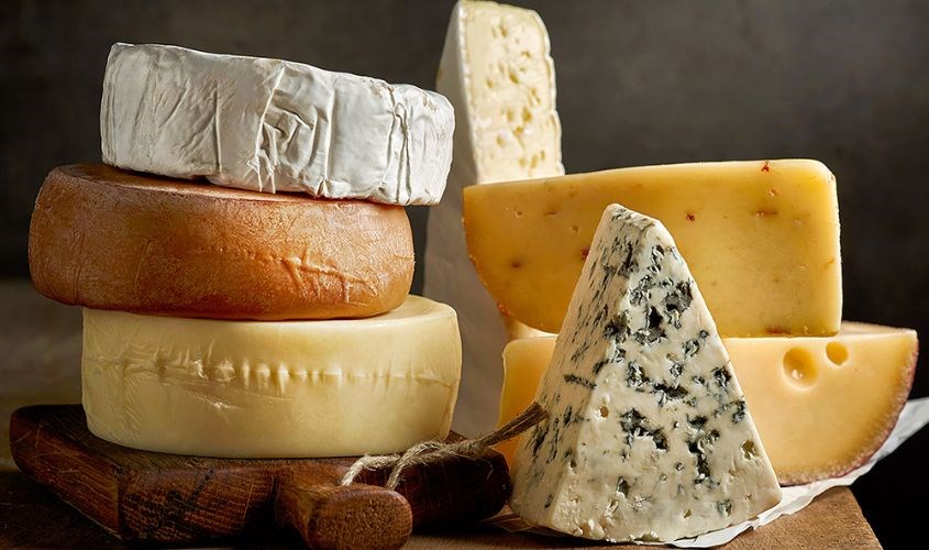 Bảo quản bơ và phô mai ở nơi khô ráo, thoáng mát, tránh ánh nắng trực tiếp