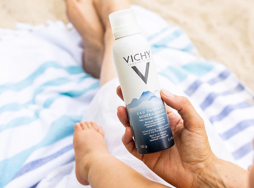 Xịt khoáng Vichy có thiết kế vỏ nhôm chắc chắn, nhiều dung tích để lựa chọn