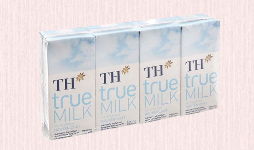 Lốc 4 hộp sữa tươi TH true MILK không đường 180 ml