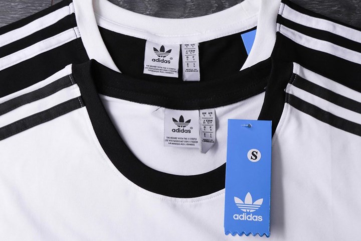 Phân biệt váy Adidas qua hộp đựng, tem mác, chất liệu và mã code