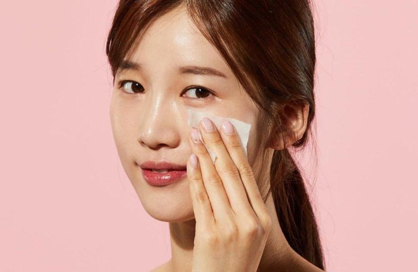 Không nên dùng đi dùng lại 1 miếng thấm dầu