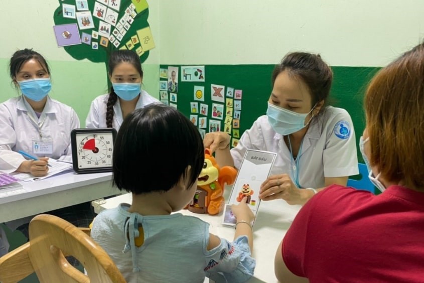 Khám tâm lý cho trẻ bệnh viện nhi đồng 1