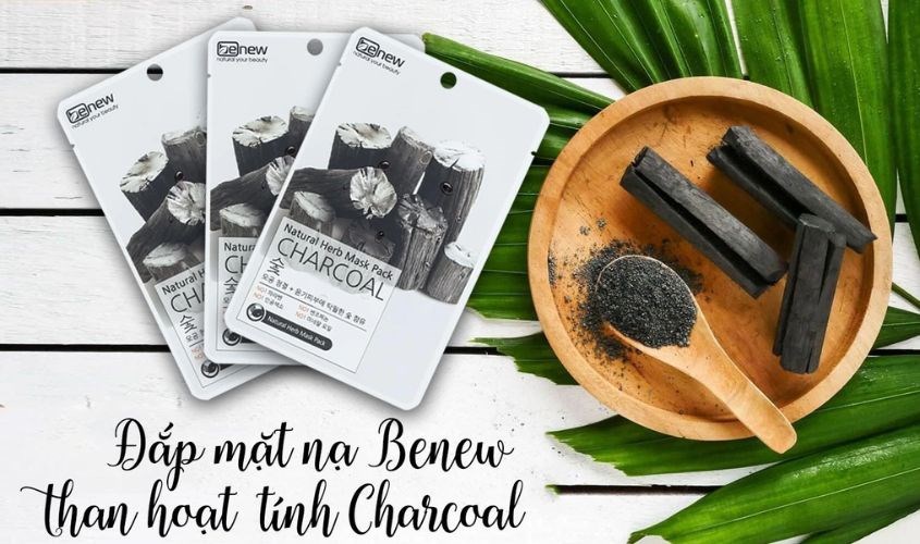 Benew Natural Herb Mask Pack Charcoal giúp hút các độc tố tích tụ trong da
