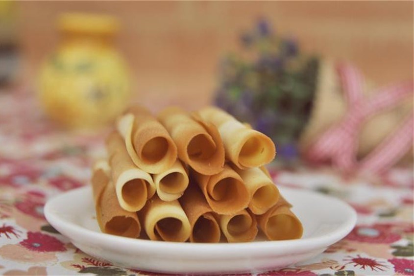 Cách làm bánh quế trong bữa phụ cho bé 6 tháng