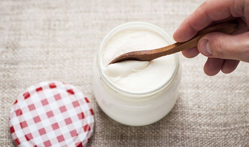 Một số lưu ý khi ăn sữa chua