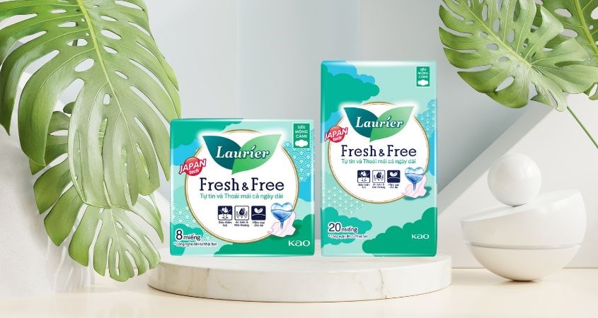 Băng vệ sinh ban ngày Laurier Fresh & Free siêu mỏng có cánh 20 miếng