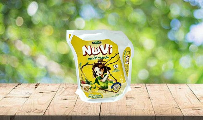 Thùng 24 túi sữa trái cây Nutifood NuVi Power hương trái cây nhiệt đới 110 ml
