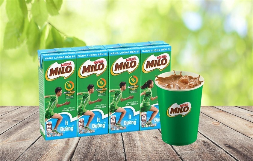 Lốc 4 hộp thức uống lúa mạch Nestlé Milo ít đường 180 ml