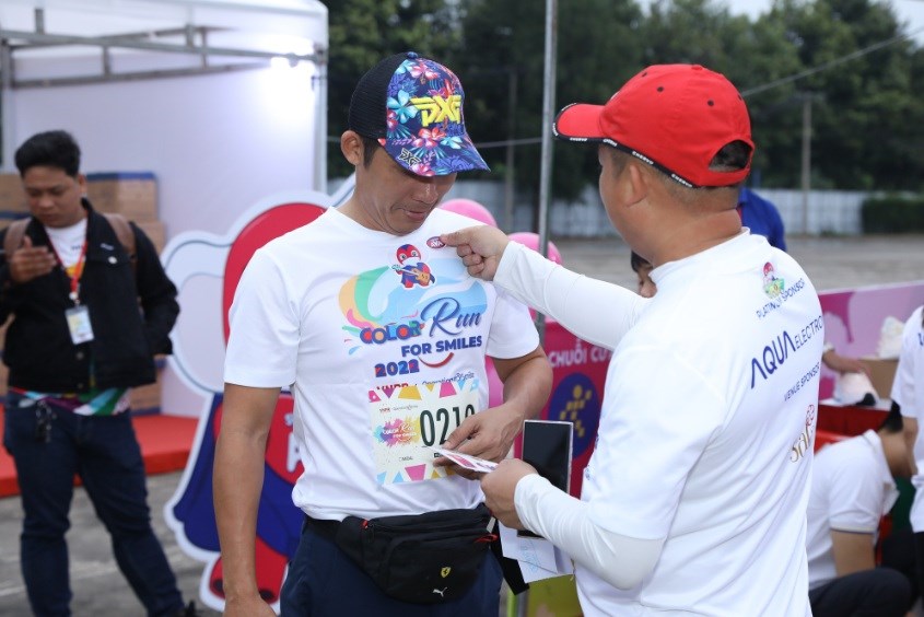 Đại diện AVAKids góp mặt tại Color Run for Smiles 2022