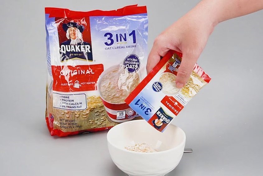 Yến mạch chứa nhiều chất xơ cho bé