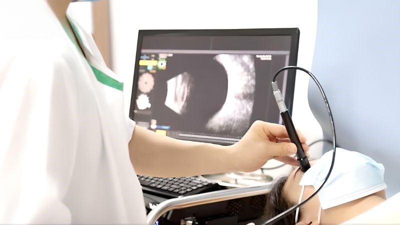 Siêu âm nhãn cầu giúp phát hiện các vấn đề bất thường của nhãn cầu