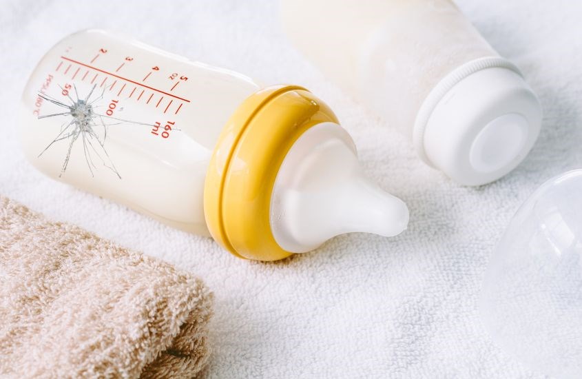 Bình bị nứt vỡ cần được thay mới ngay Bình bị nứt vỡ cần được thay mới ngay