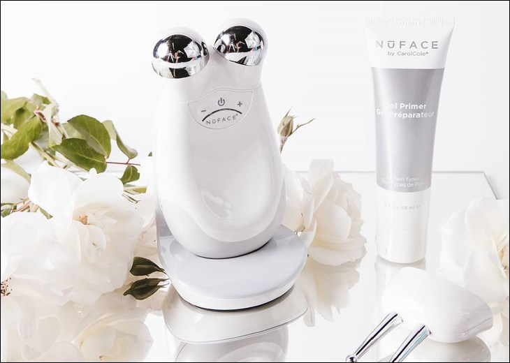 Máy massage nâng cơ, chống lão hóa Nuface Trinity được xem là một trong những dòng máy massage cao cấp và chuyên nghiệp