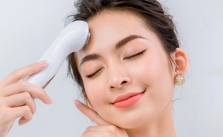 Máy massage mặt nào tốt? Top 10 máy massage mặt tốt nhất hiện nay