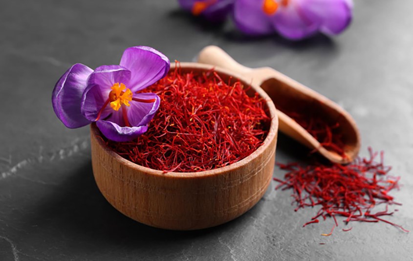 Công dụng của yến chưng saffron nhụy hoa nghệ tây cho sức khỏe