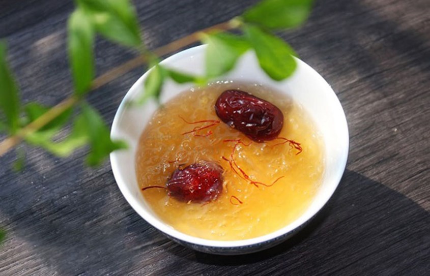 Hướng dẫn chế biến yến chưng Saffron tại nhà