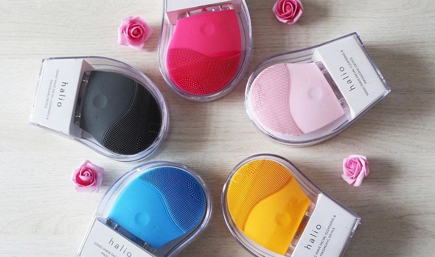 Máy rửa mặt và massage Halio Hot Pink