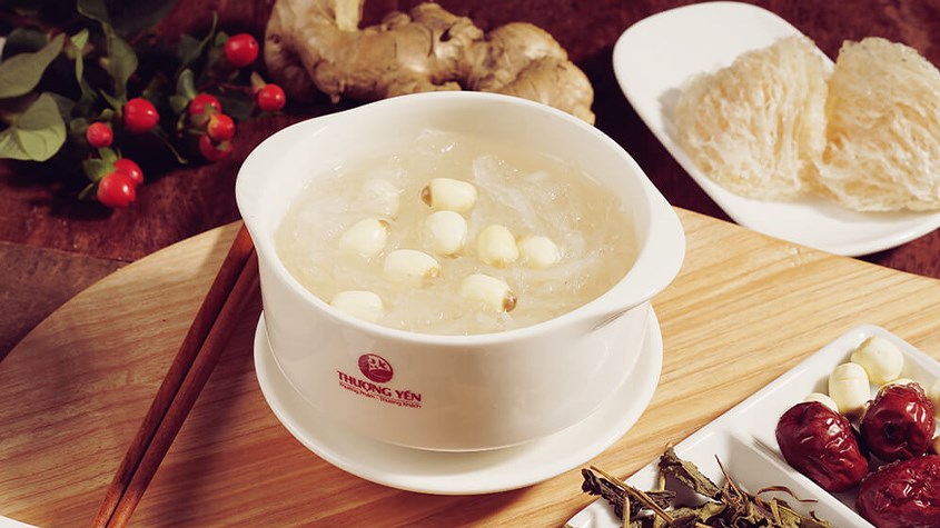 yến bị chưng quá lâu sẽ dễ nhão, dưỡng chất cũng do tác động nhiệt cao mà mất dần trong quá trình chế biến.