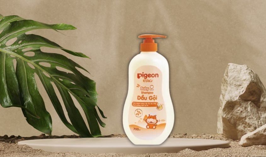 Dầu gội cho bé Pigeon 700 ml