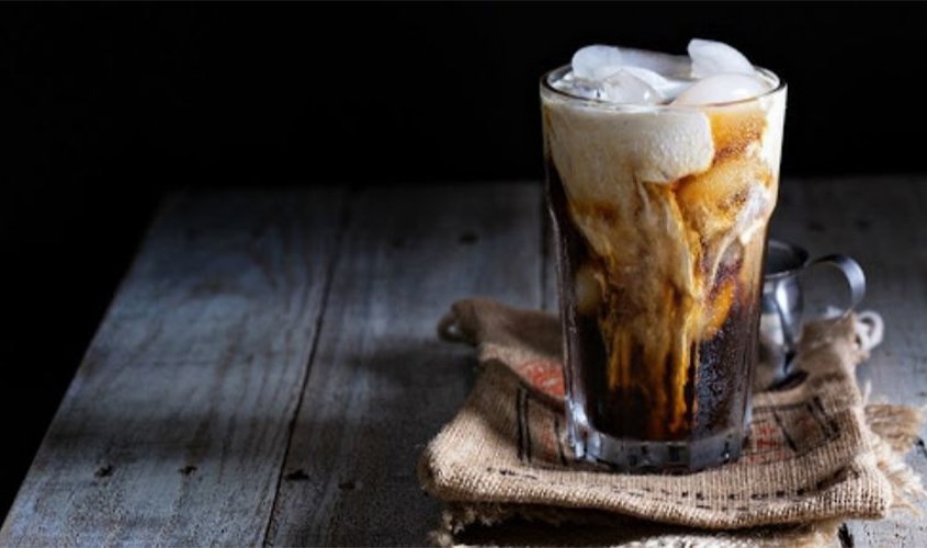 Uống cà phê với sữa tươi có mập không phụ thuộc vào lượng calo trong mỗi loại sữa. Uống cà phê với sữa tươi có mập không phụ thuộc vào lượng calo trong mỗi loại sữa.