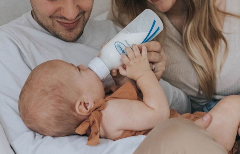 Bình sữa nhựa PP Dr.Brown's cổ hẹp 250 ml