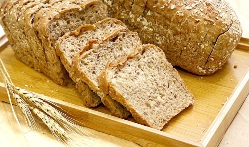 Bánh mì ngũ cốc nguyên hạt